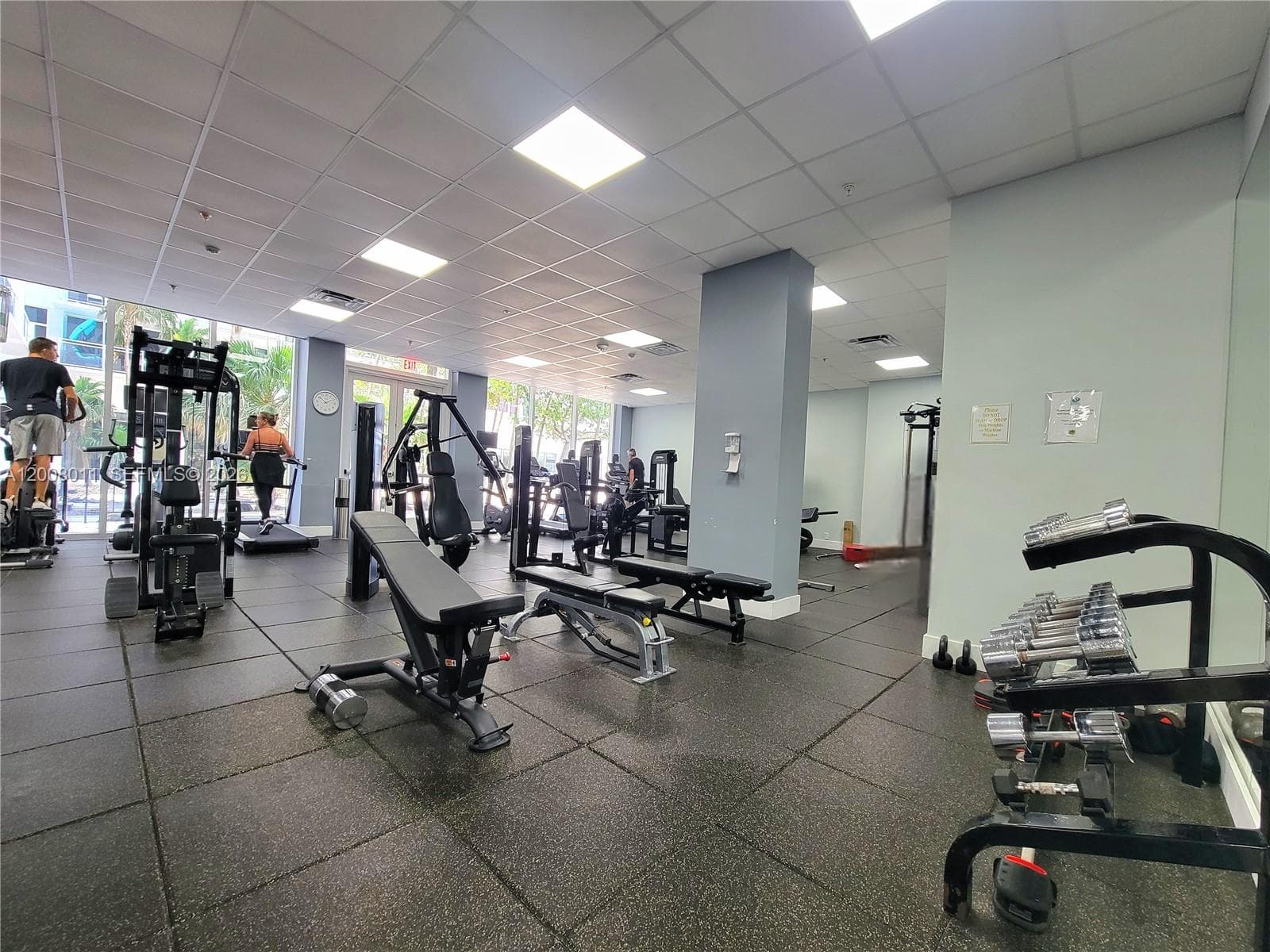 PARKER PLAZA CONDO ESTATE · #2026 in Hallandale Beach - Photo 32