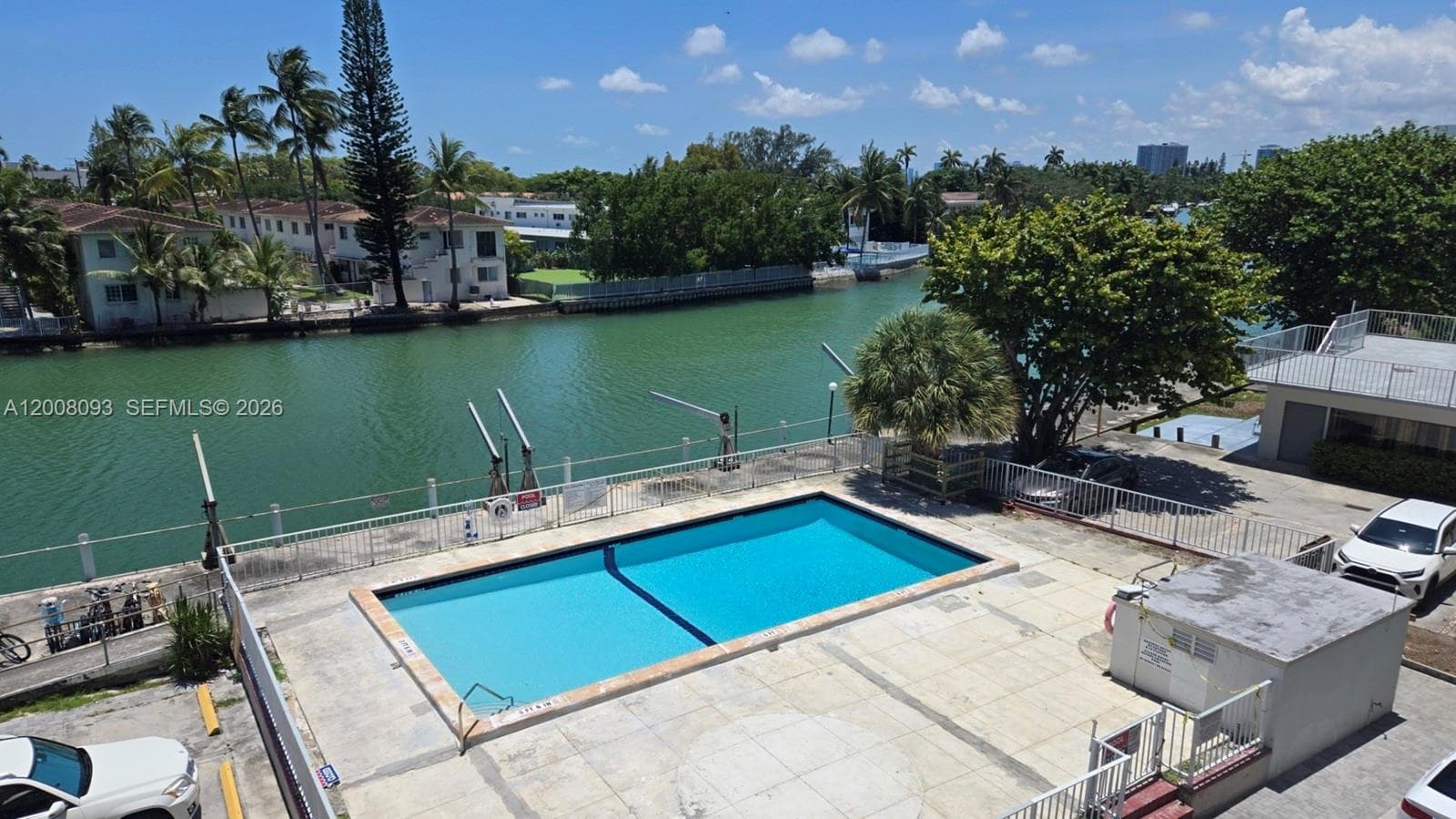 NORMANDY SHORES YT & CC I · #4E in Miami Beach - Photo 10