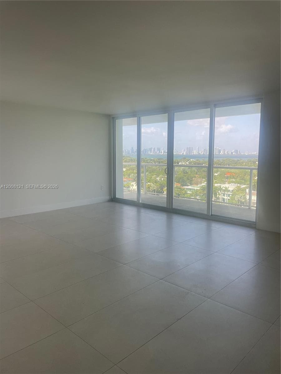 ROYAL EMBASSY CONDO · #14B in Miami Beach - Photo 17