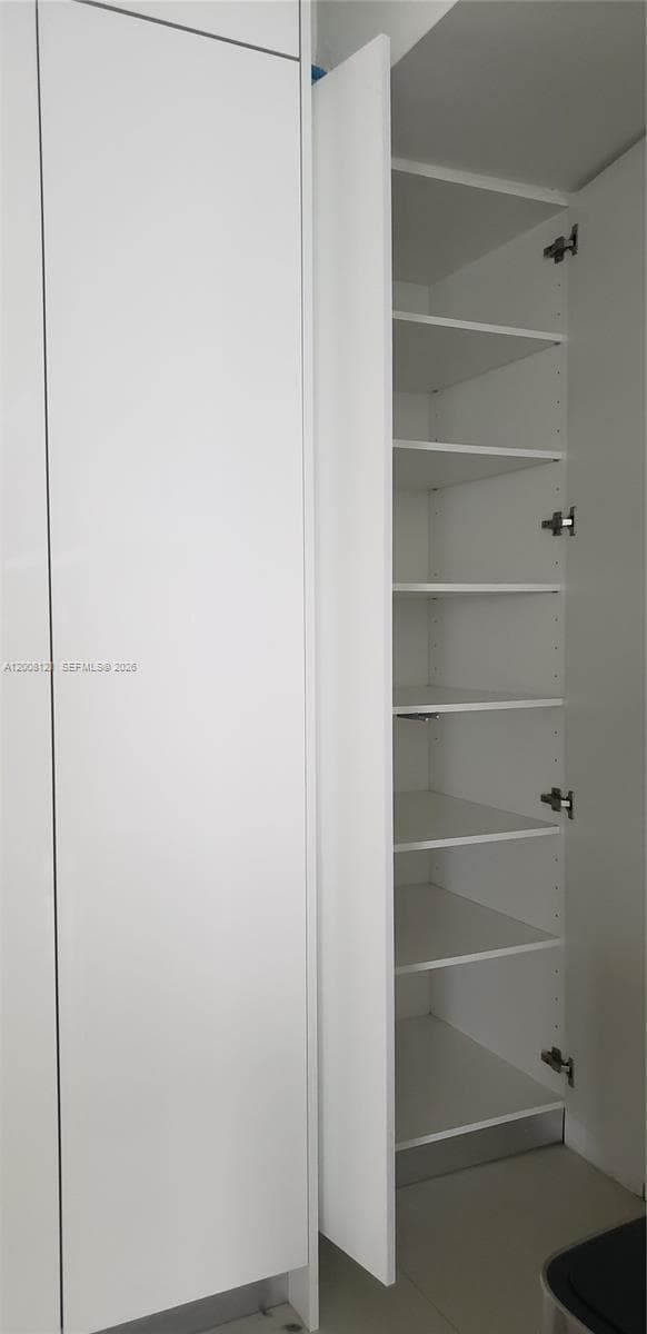 ROYAL EMBASSY CONDO · #14B in Miami Beach - Photo 7