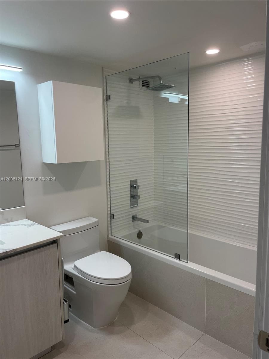 ROYAL EMBASSY CONDO · #14B in Miami Beach - Photo 11