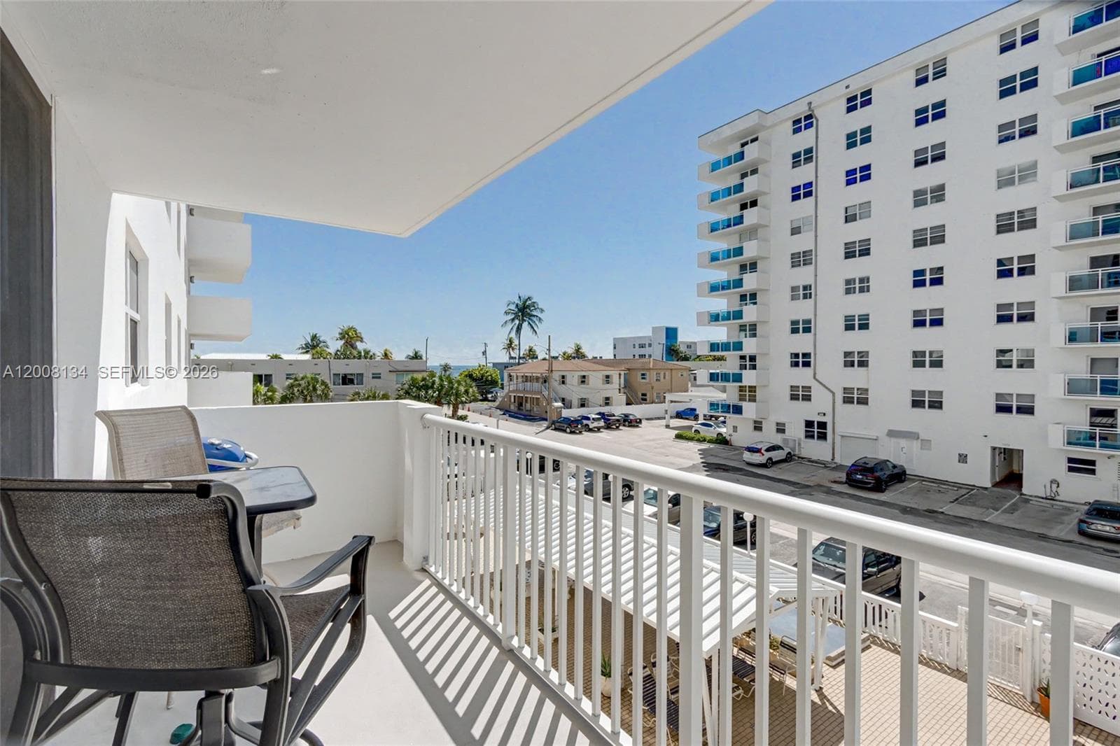 CAMBRIDGE TOWERS CONDO · #305 in Hollywood - Photo 9