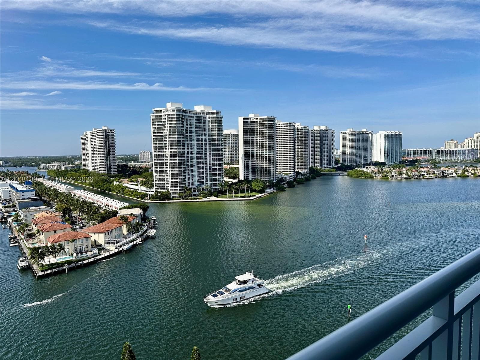 Winston Towers · #2020 in Sunny Isles Beach - Photo 17