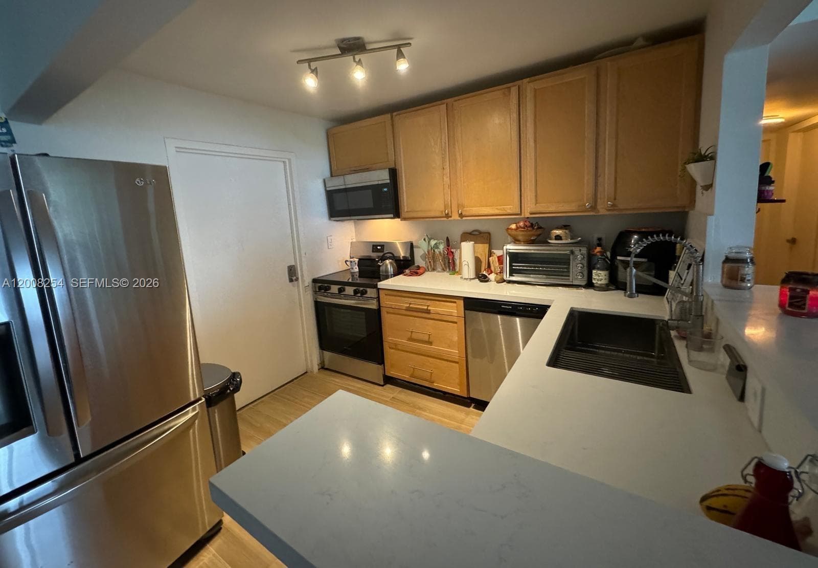 MIAMI SHORES CONDO · #1D in Miami Shores - Photo 2