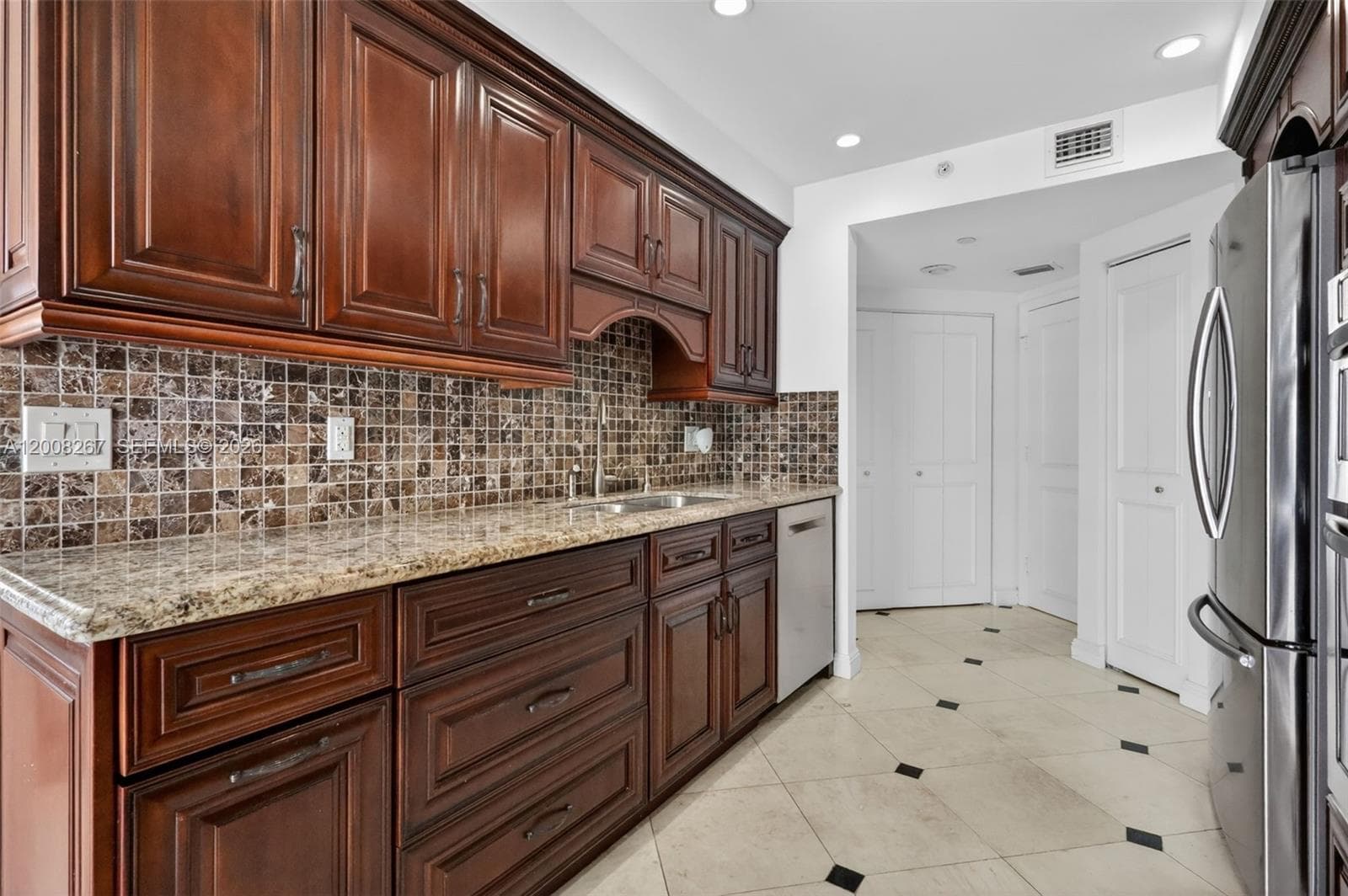 3000 ISL BLVD WILLIAMS IS · #2305 in Aventura - Photo 15