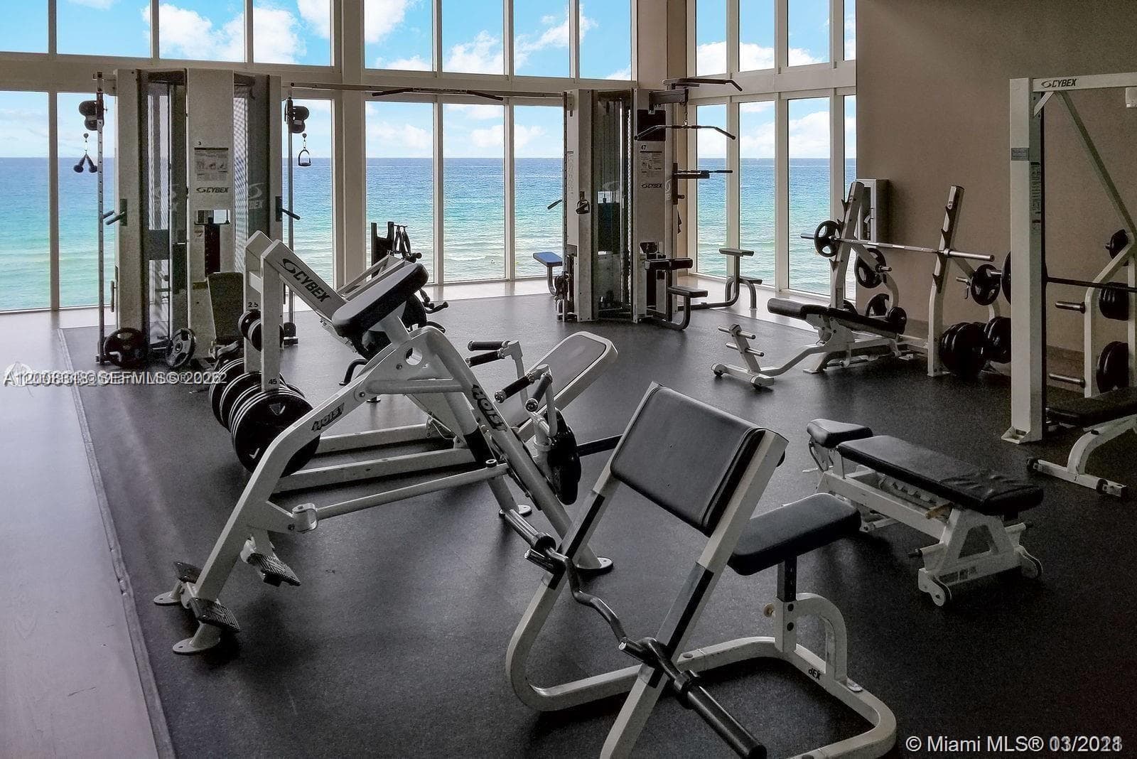 BEACH CLUB TWO · #4803 in Hallandale Beach - Photo 32