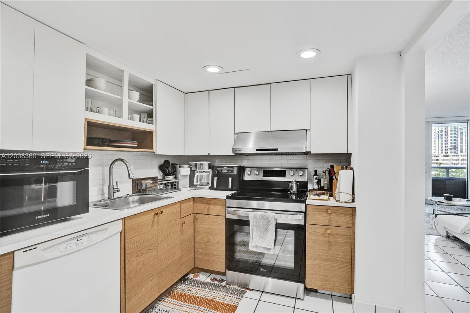 ARLEN HOUSE · #401 in Sunny Isles Beach - Photo 14