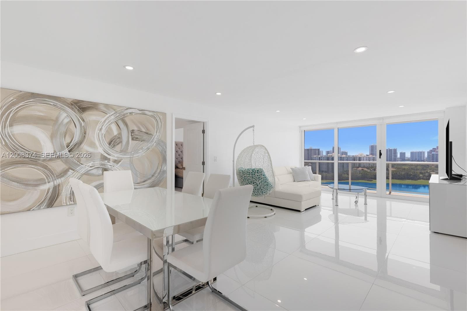 FLAMENCO CONDO TOWER I · #1805 in Aventura - Photo 2