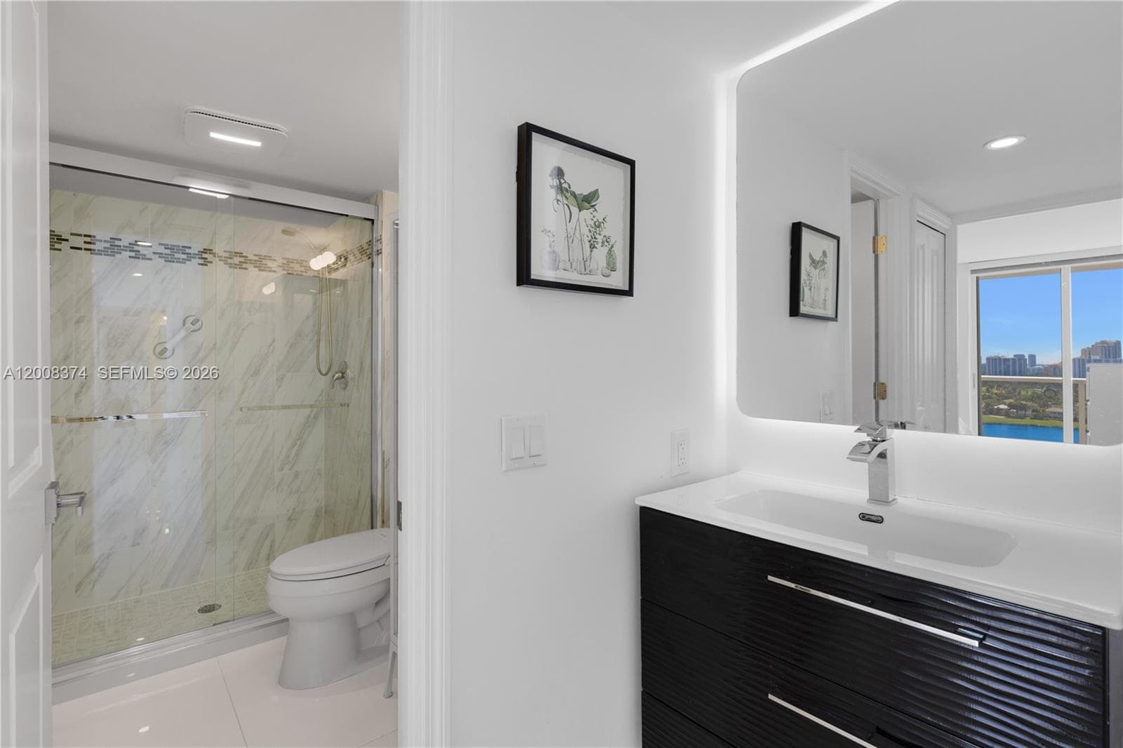FLAMENCO CONDO TOWER I · #1805 in Aventura - Photo 24