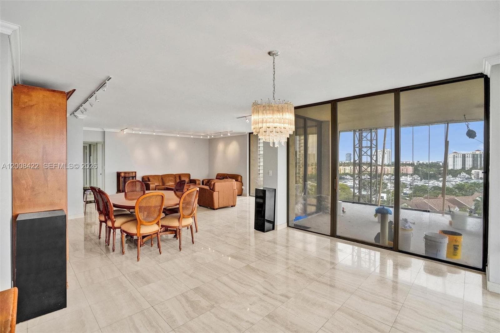 TURNBERRY TOWERS CONDO · #8K in Aventura - Photo 6