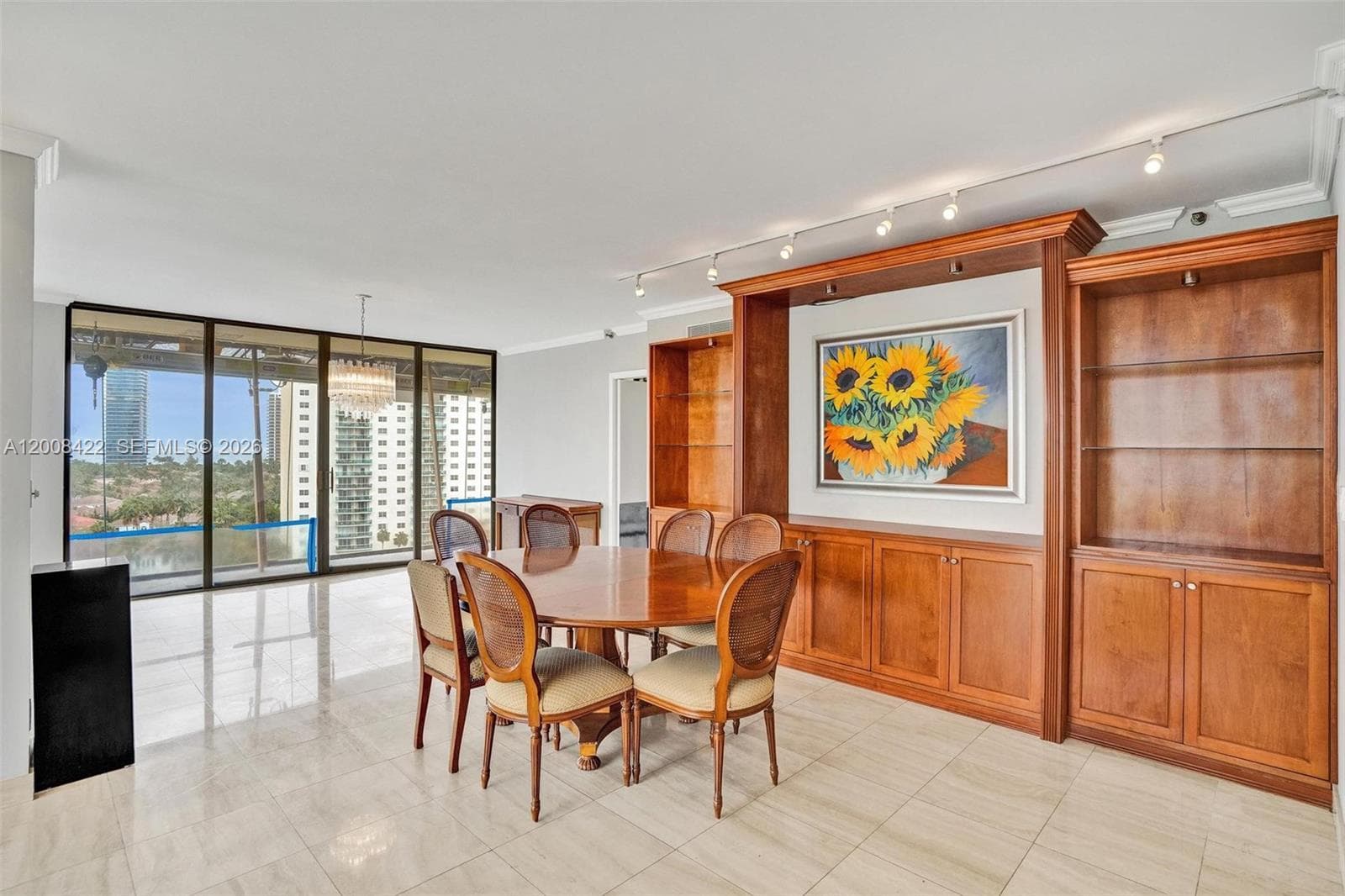 TURNBERRY TOWERS CONDO · #8K in Aventura - Photo 5