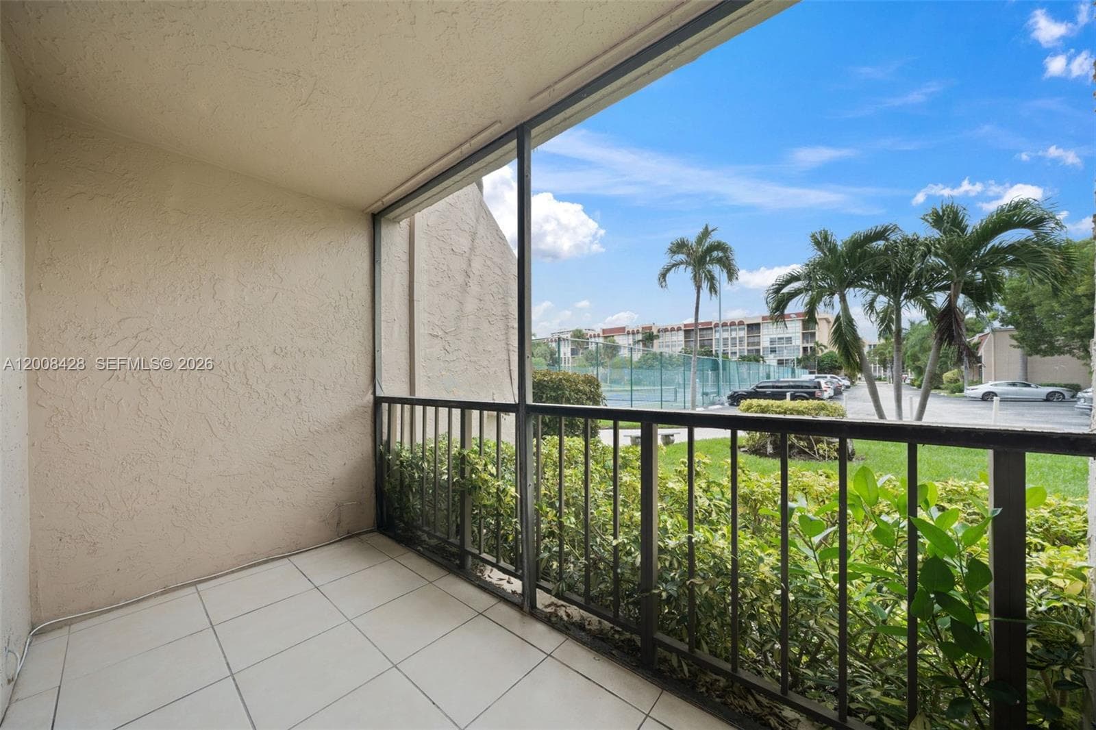 DESOTO PARK NORTH CONDO · #116 in Hallandale Beach - Photo 16