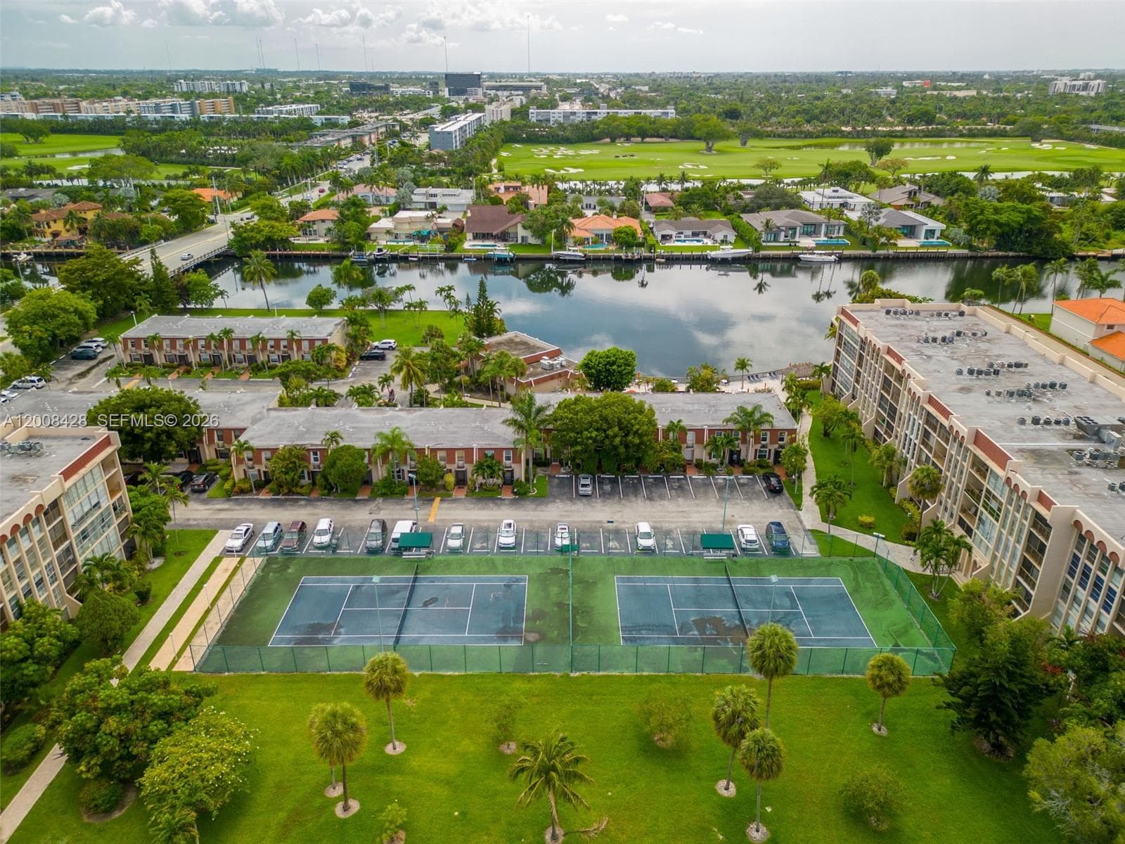 DESOTO PARK NORTH CONDO · #116 in Hallandale Beach - Photo 19