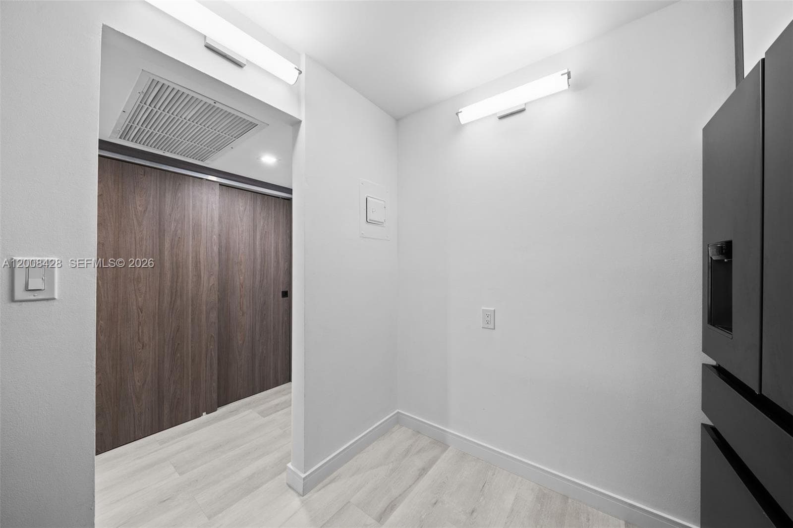 DESOTO PARK NORTH CONDO · #116 in Hallandale Beach - Photo 4