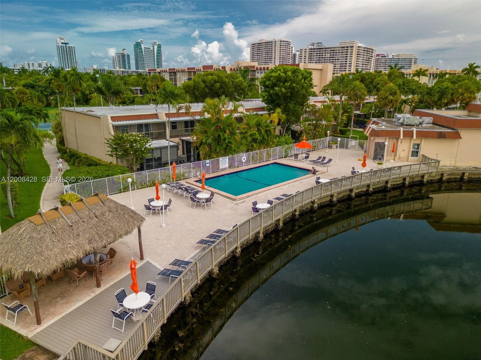 DESOTO PARK NORTH CONDO · #116 in Hallandale Beach - Photo 25