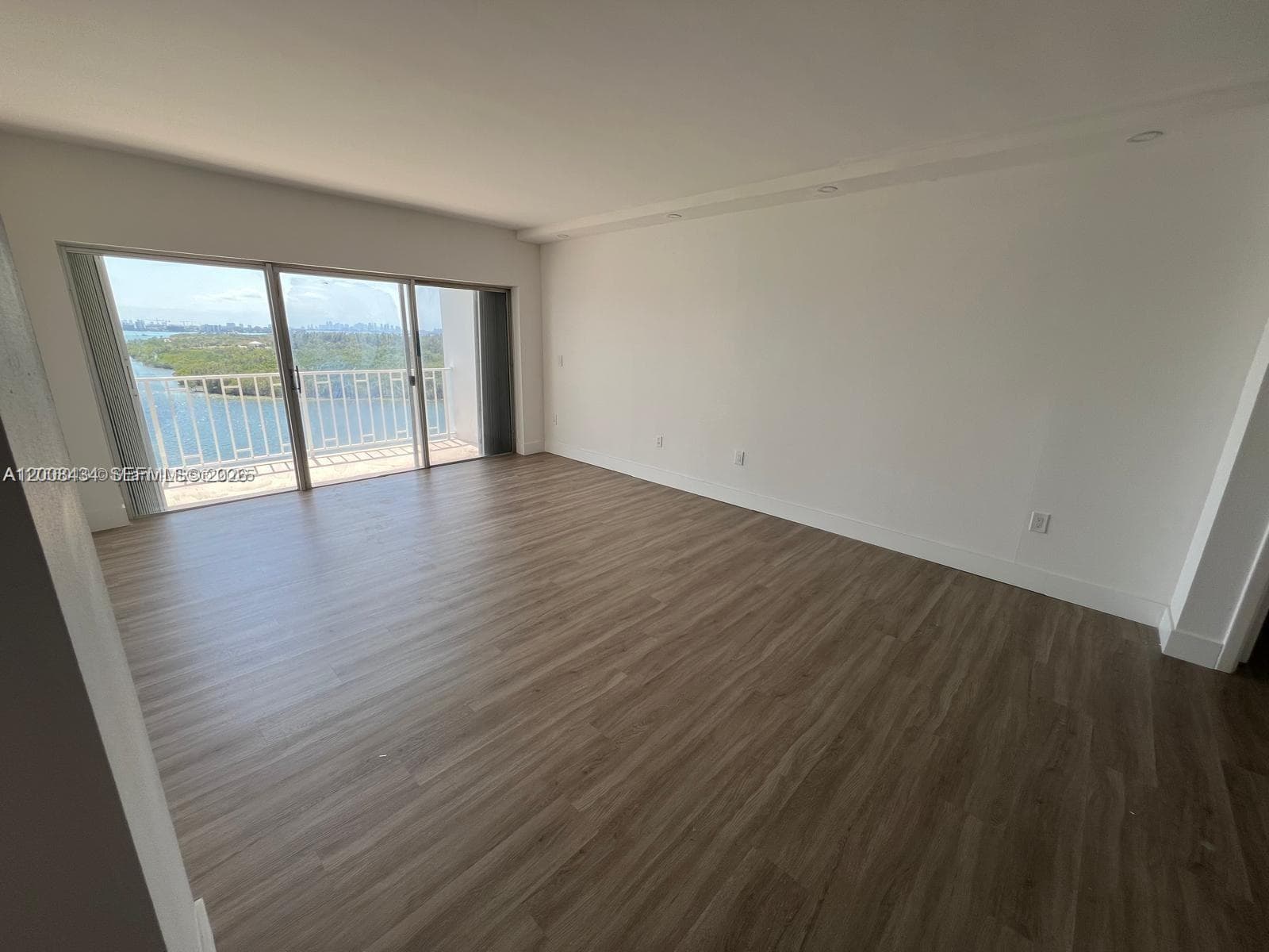 ARLEN HOUSE · #1120 in Sunny Isles Beach - Photo 13