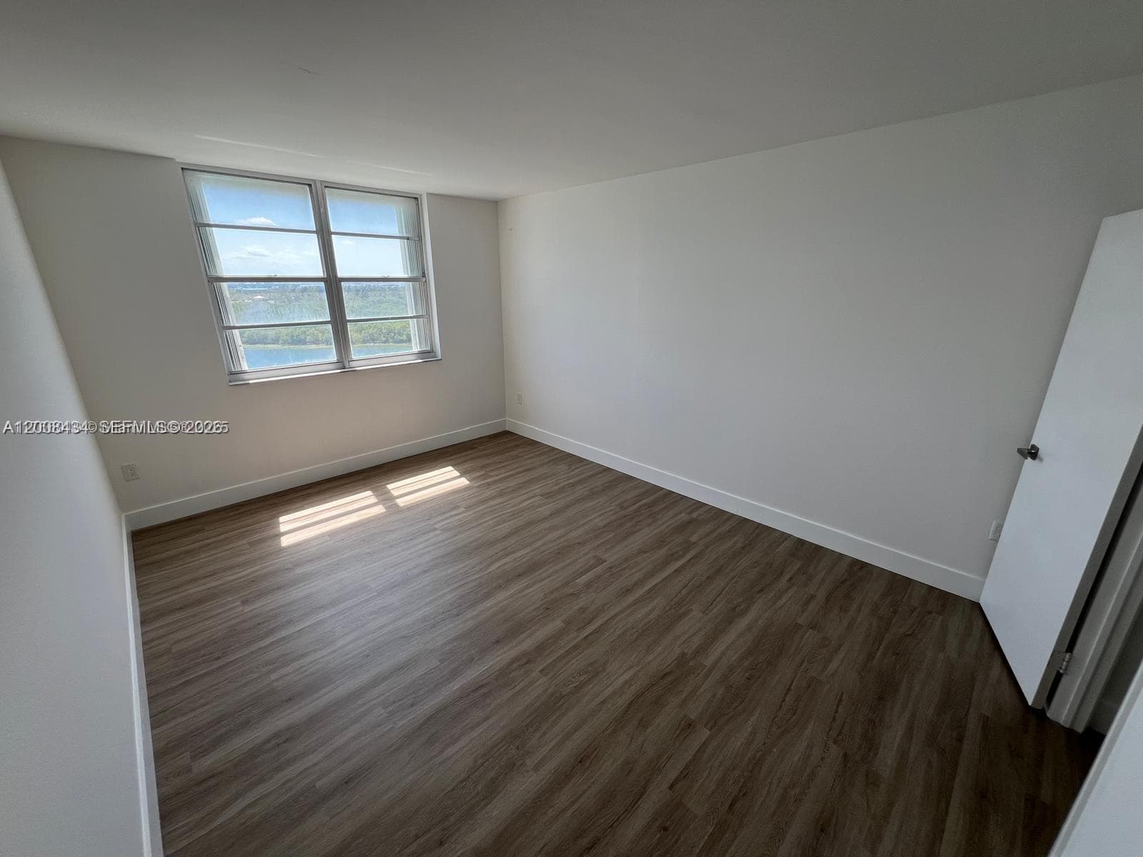 ARLEN HOUSE · #1120 in Sunny Isles Beach - Photo 22