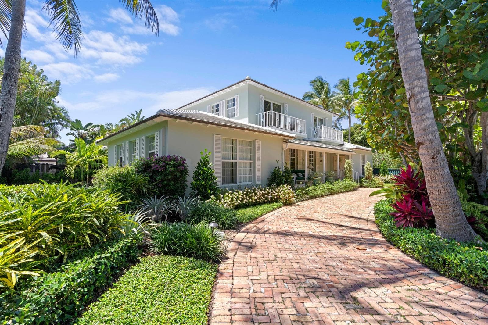 1554 N Ocean Way