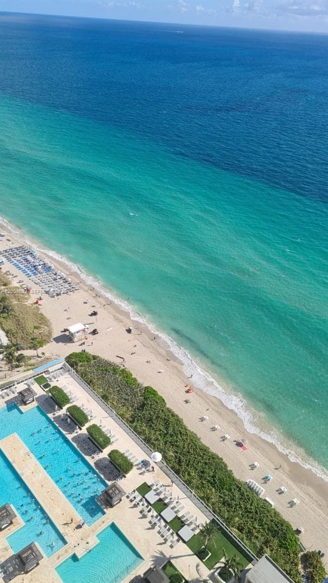 BEACH CLUB TWO · #3910 in Hallandale Beach - Photo 28