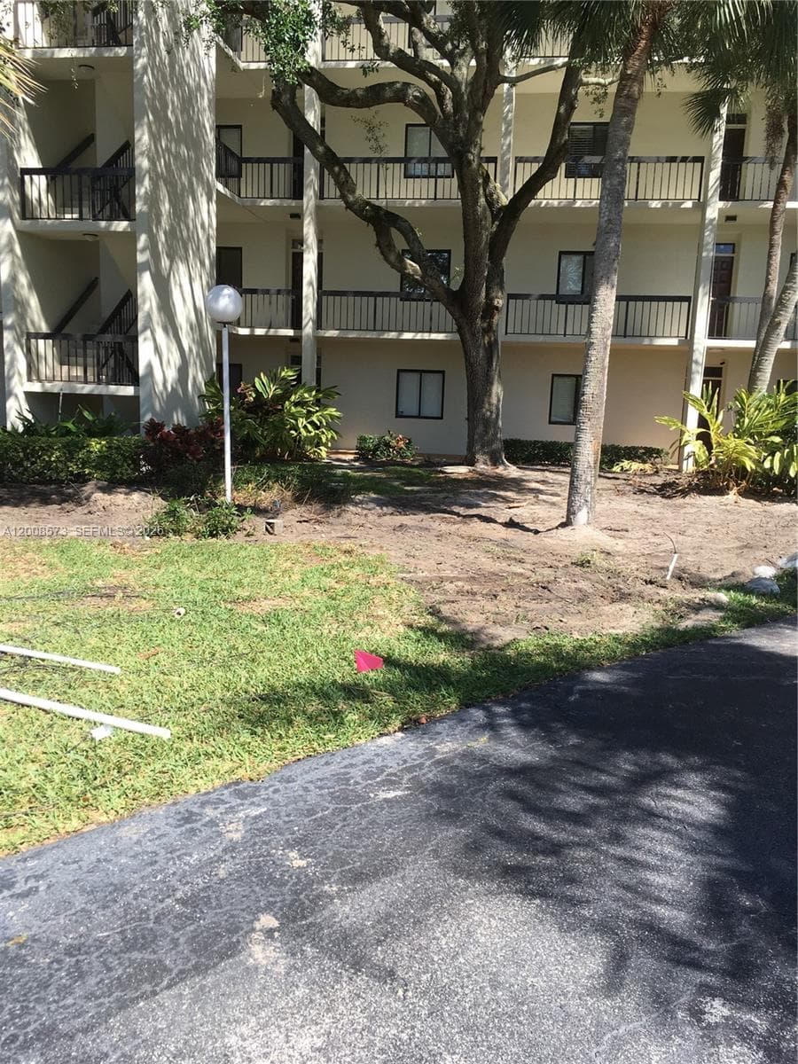 Land Of  The President · #101 in West Palm Beach - Photo 33