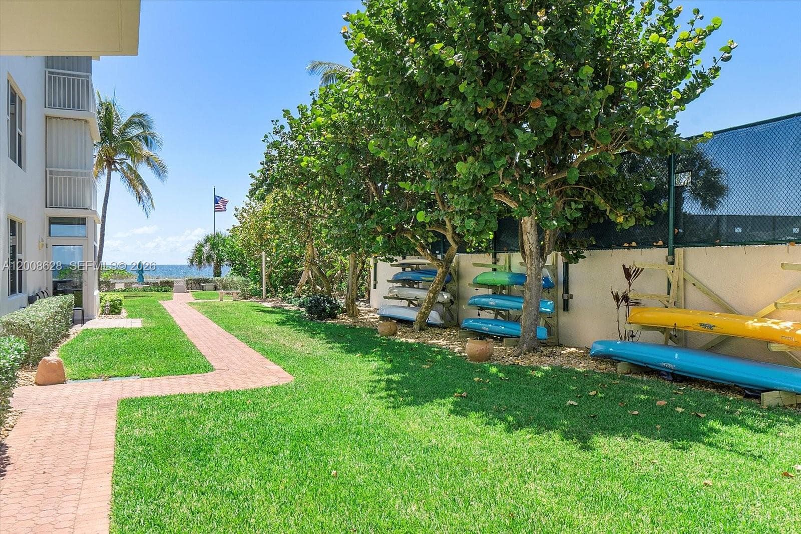 OCEAN SOUNDS CONDO · #308 in Lauderdale By The Sea - Photo 7