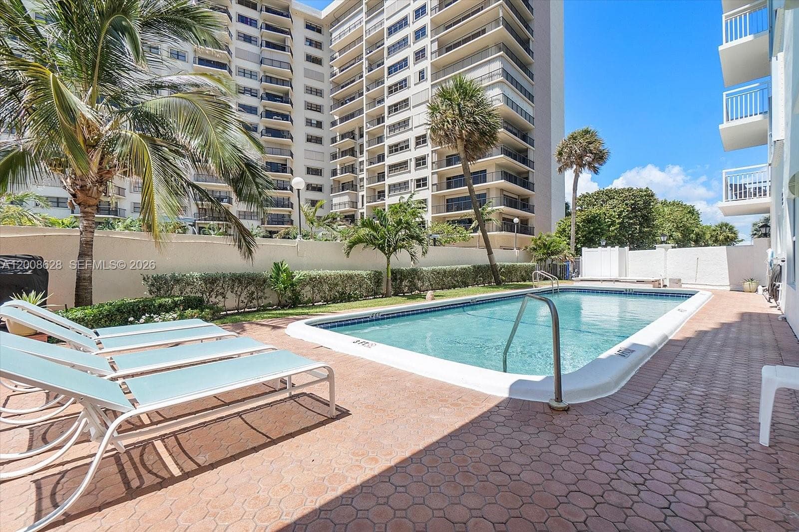 OCEAN SOUNDS CONDO · #308 in Lauderdale By The Sea - Photo 29