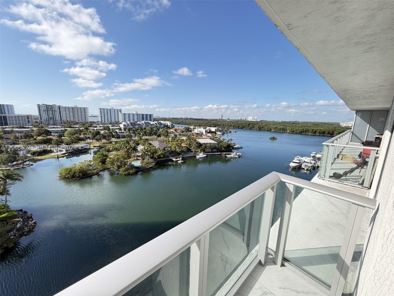 Parque Towers · #5-1008 in Sunny Isles Beach - Photo 1