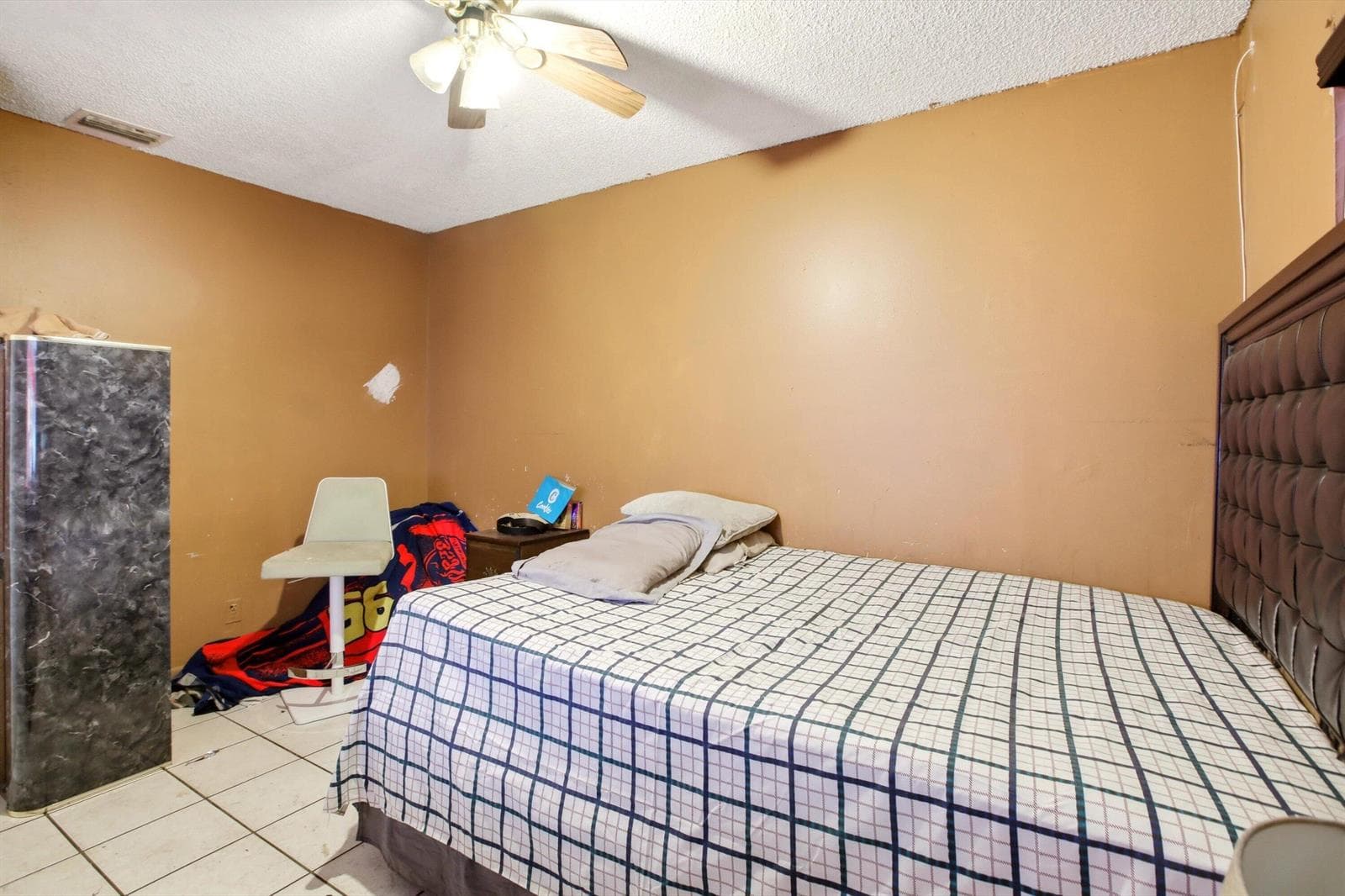 17-Property Photo 017