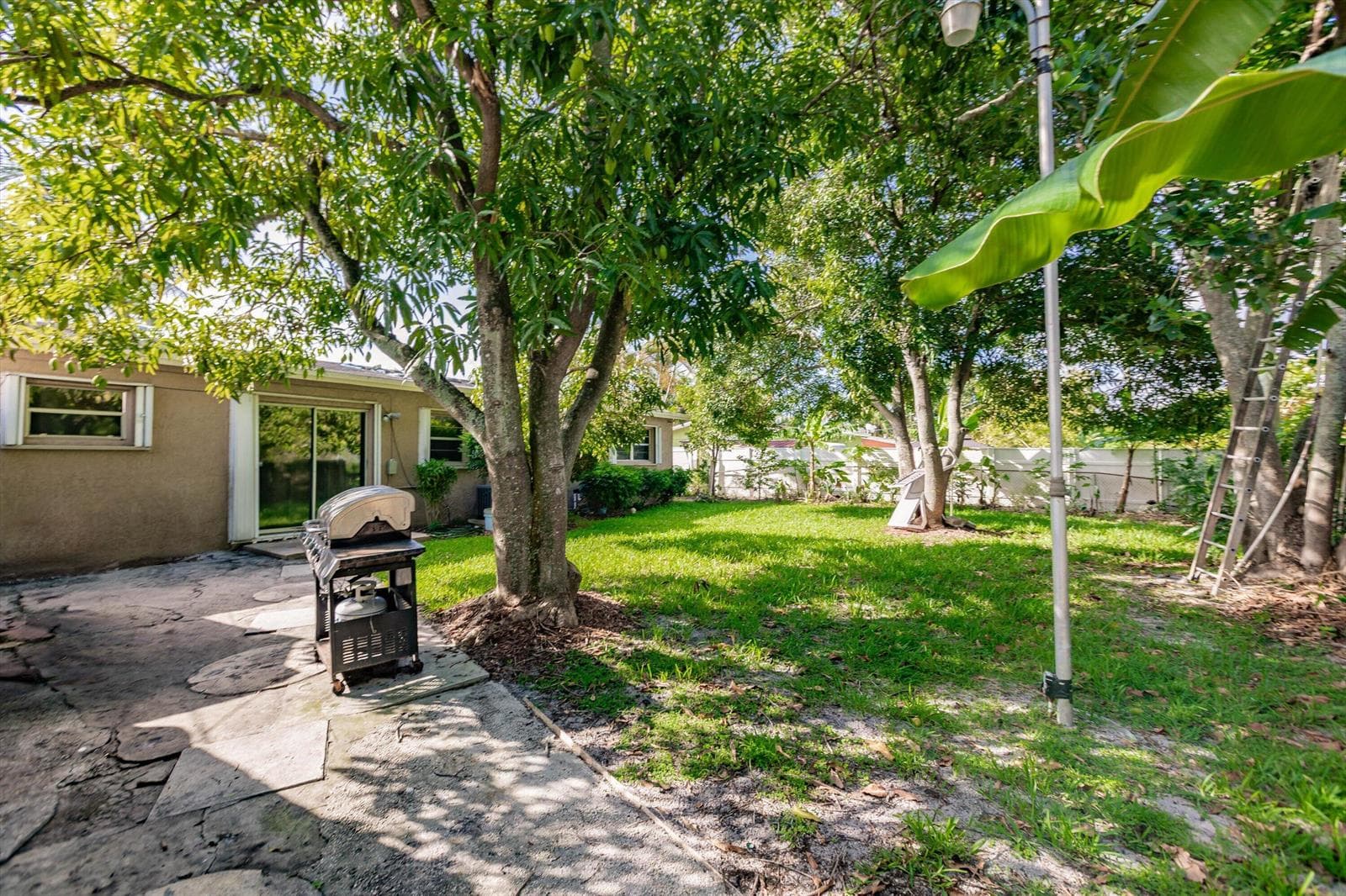 22-Property Photo 022