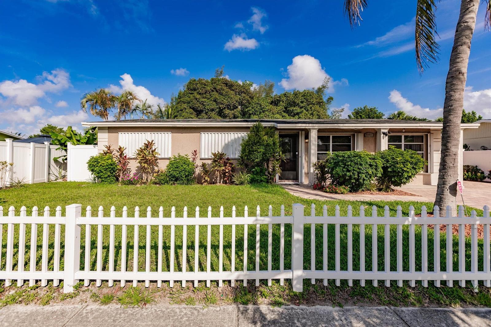 02-Property Photo 002