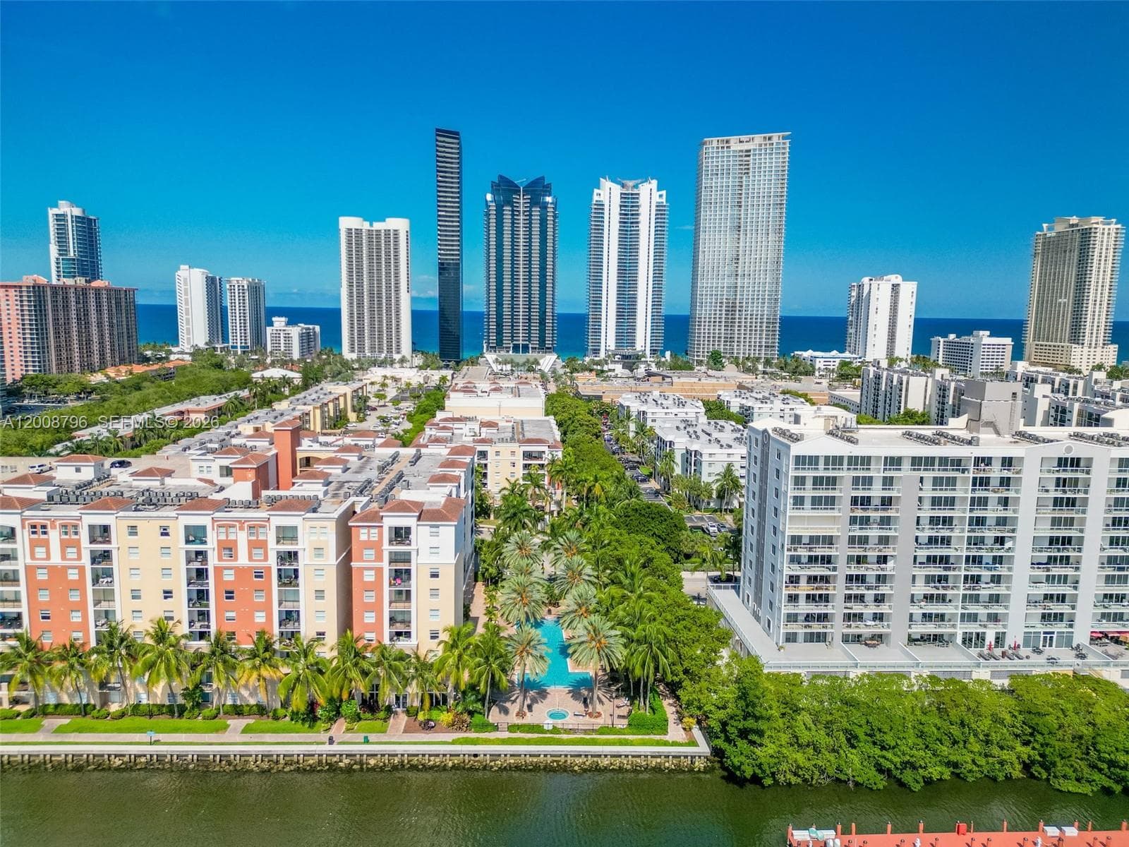 Porto Bellagio · #4502 in Sunny Isles Beach - Photo 20