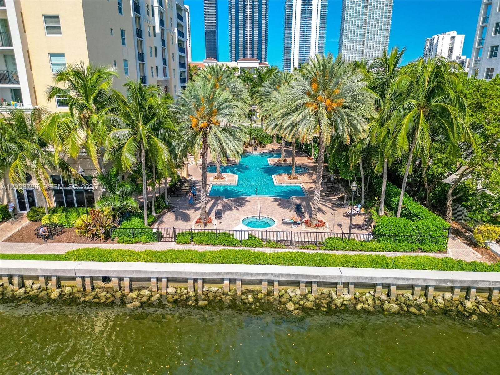 Porto Bellagio · #4502 in Sunny Isles Beach - Photo 19