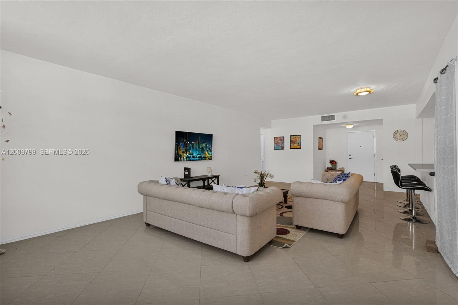 CORINTHIAN CONDO · #2E in Miami Beach - Photo 18