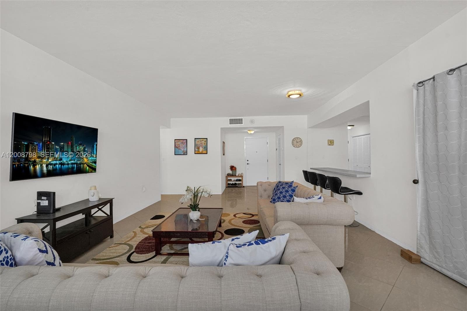CORINTHIAN CONDO · #2E in Miami Beach - Photo 19