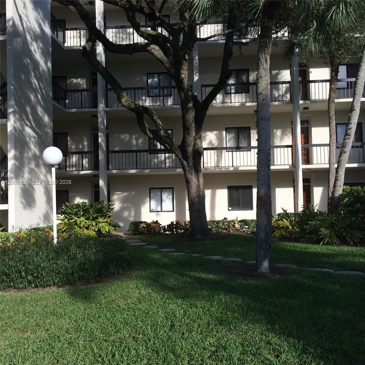 Lands of The President · #101 in West Palm Beach - Photo 24