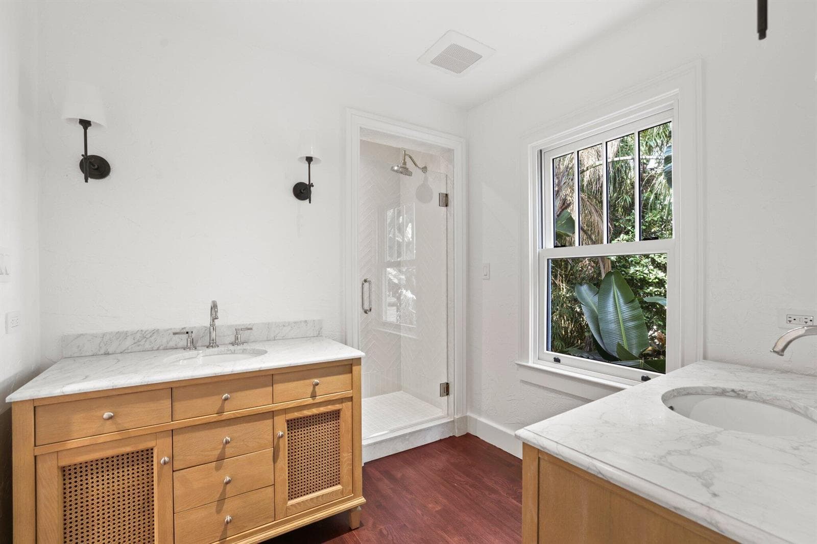 429 30th Street - 76.jpg-SMALL