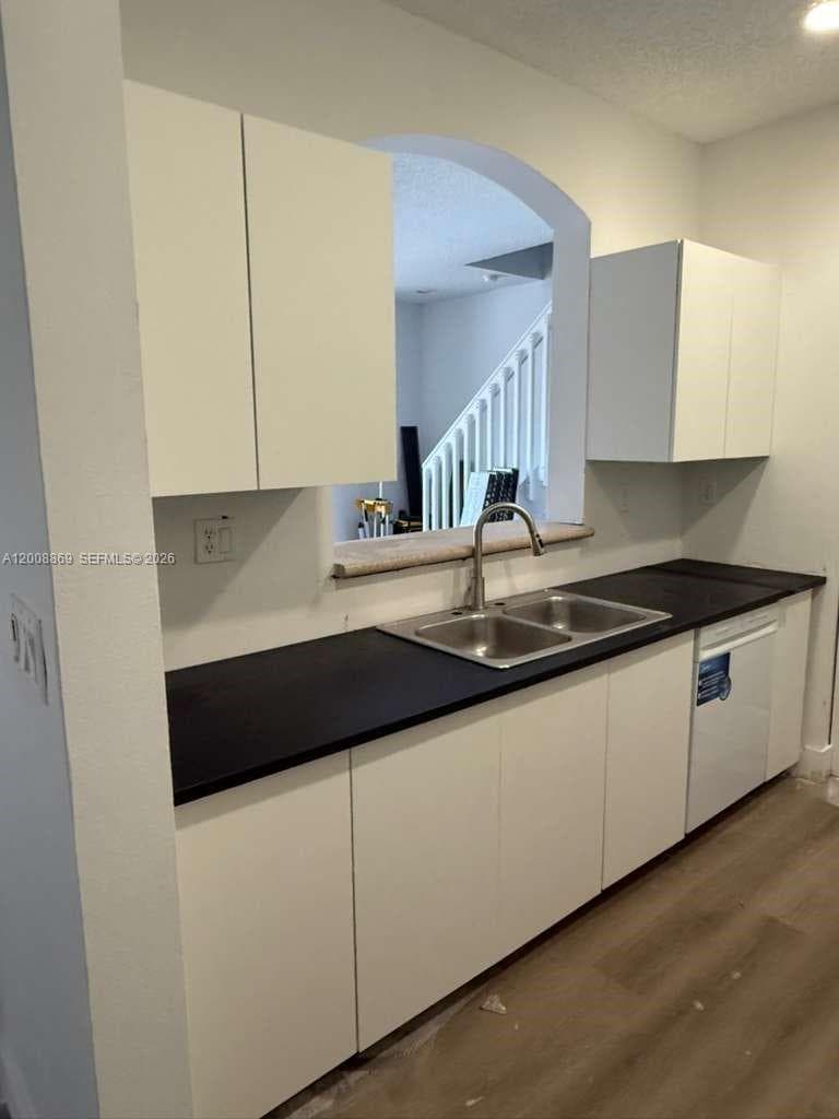 2311 NE 42nd Cir #1 photo 6