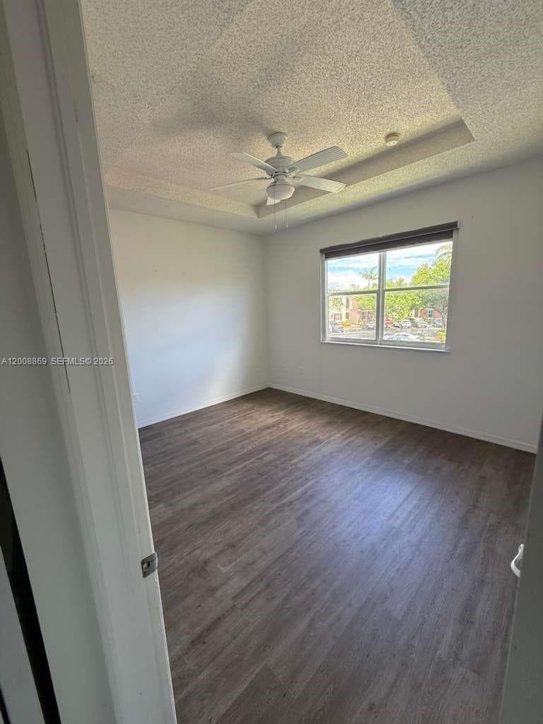2311 NE 42nd Cir #1 photo 8