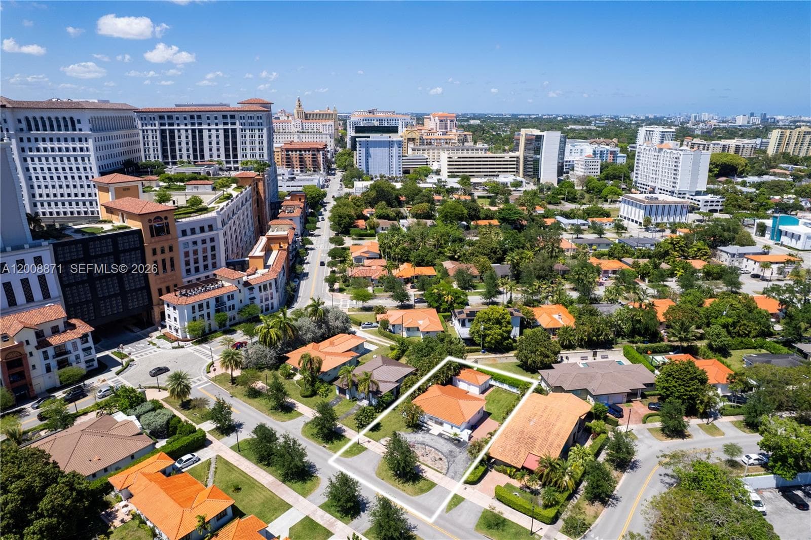 3021 Coconut Grove Dr #3021 photo 28