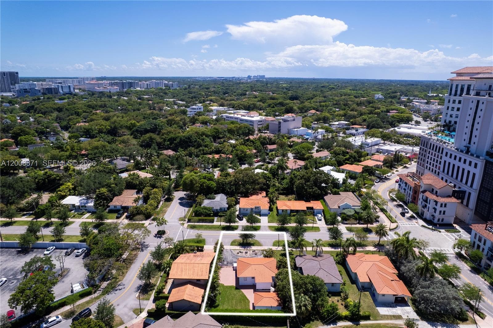 3021 Coconut Grove Dr #3021 photo 30