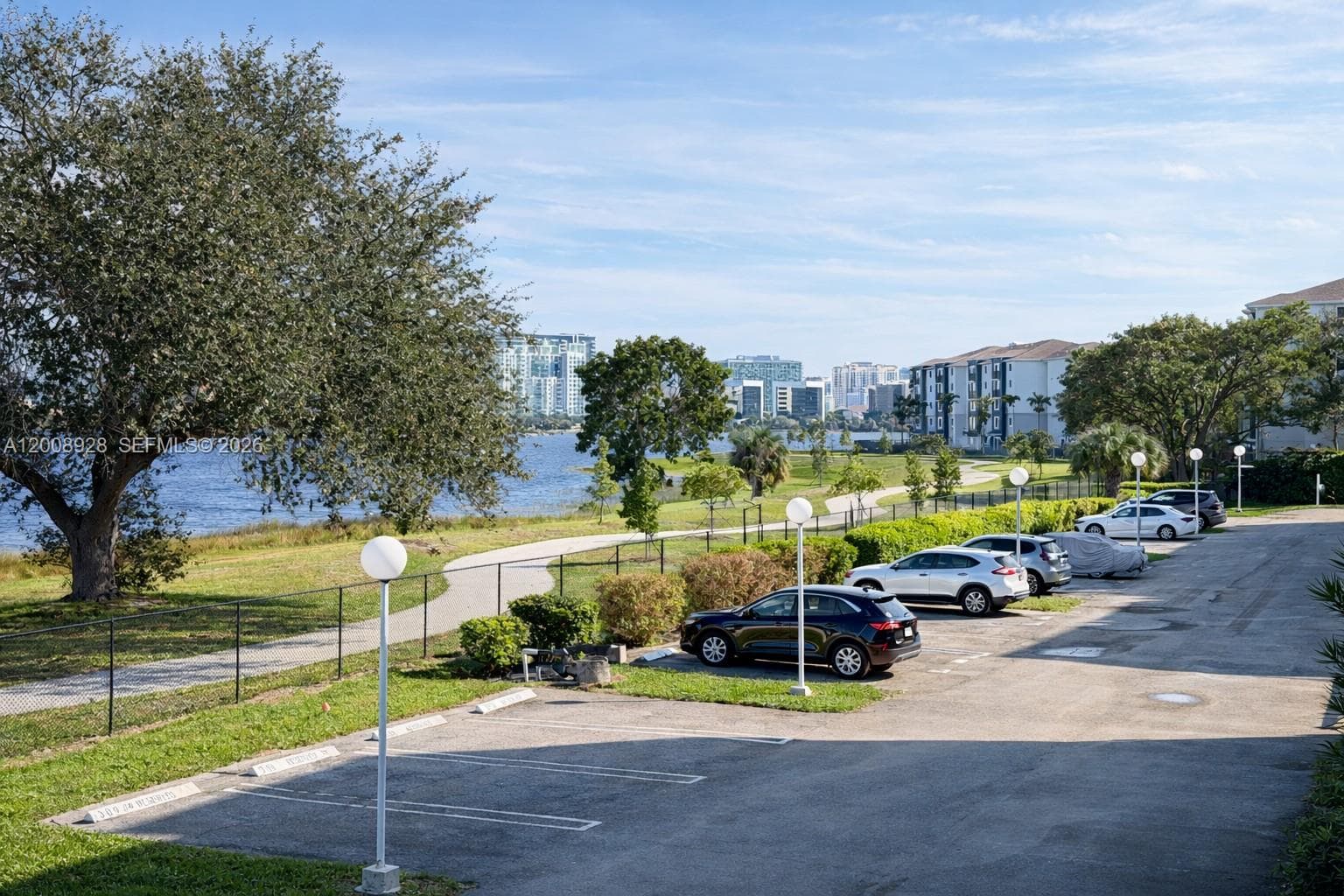 BREAKWATERS OF THE PALM B · #2D in West Palm Beach - Photo 13
