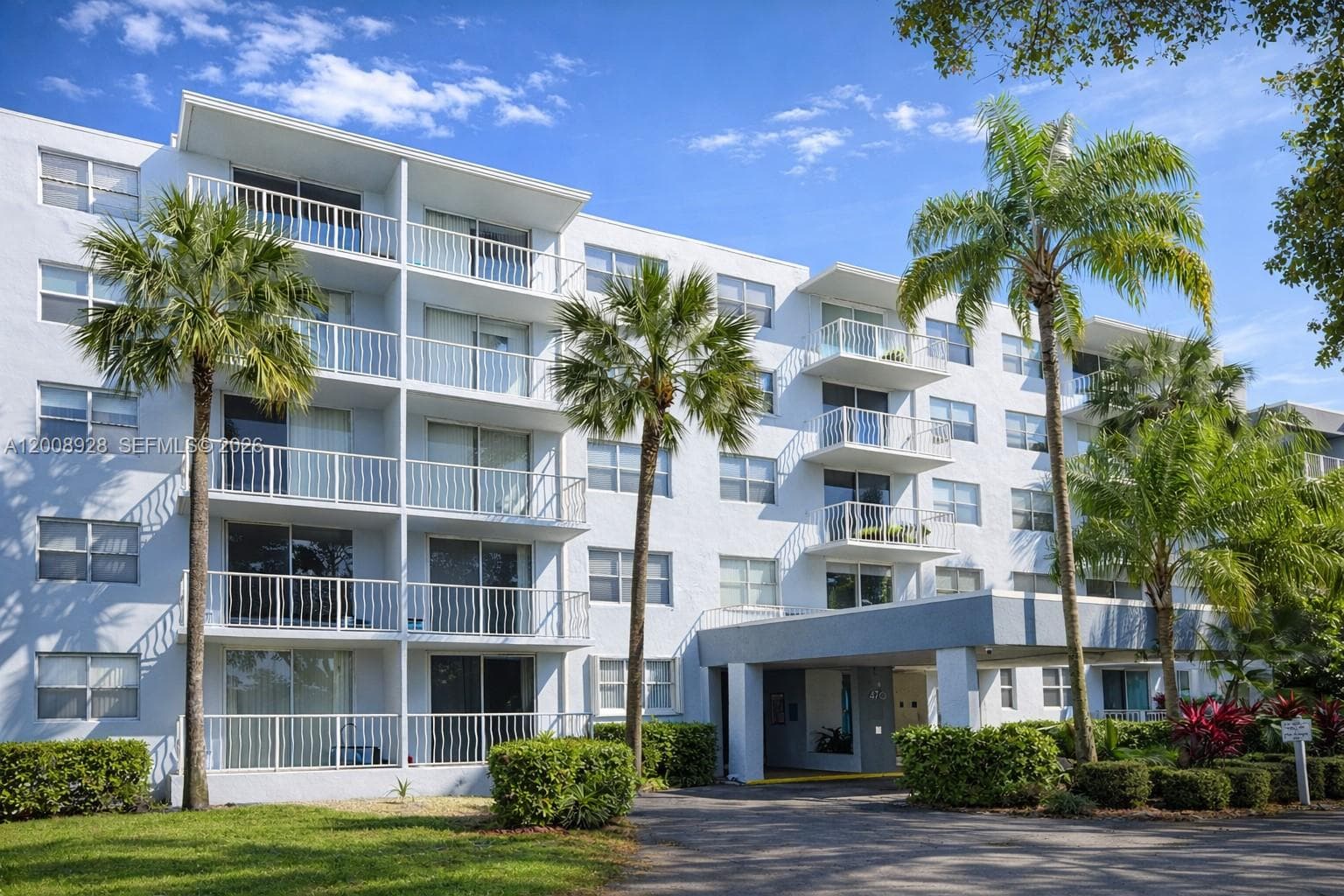BREAKWATERS OF THE PALM B · #2D in West Palm Beach - Photo 1