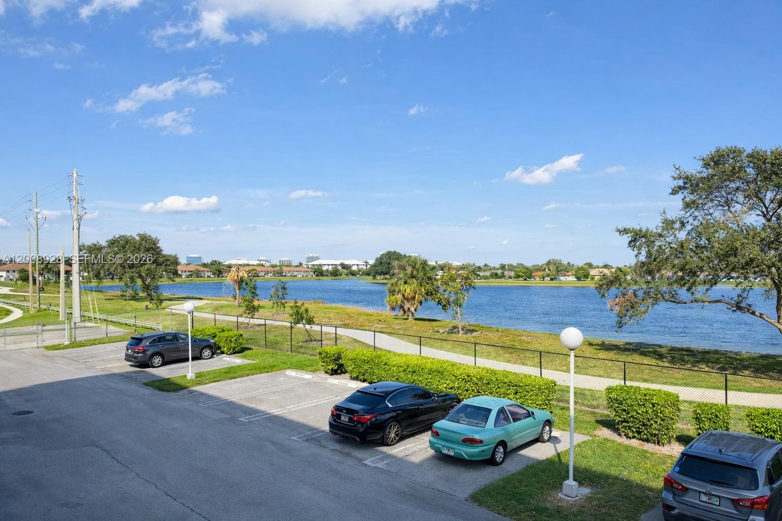 BREAKWATERS OF THE PALM B · #2D in West Palm Beach - Photo 11