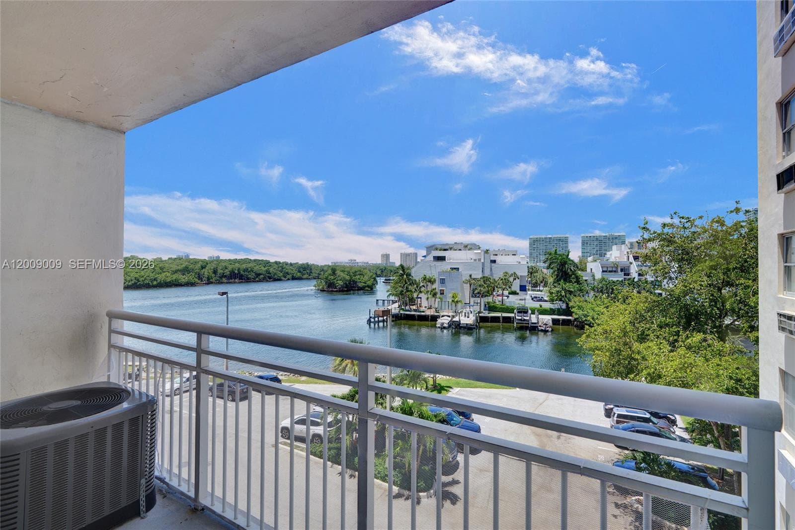 COASTAL TOWERS CONDO · #418 in Sunny Isles Beach - Photo 14