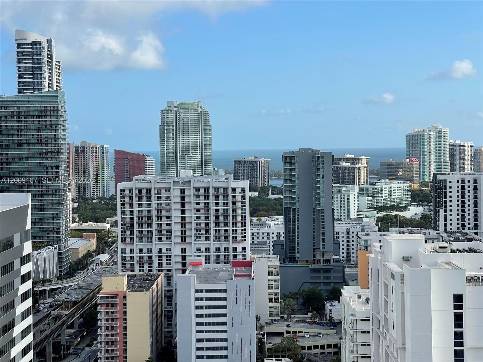 NEO VERTIKA CONDO · #3115 in Miami - Photo 2