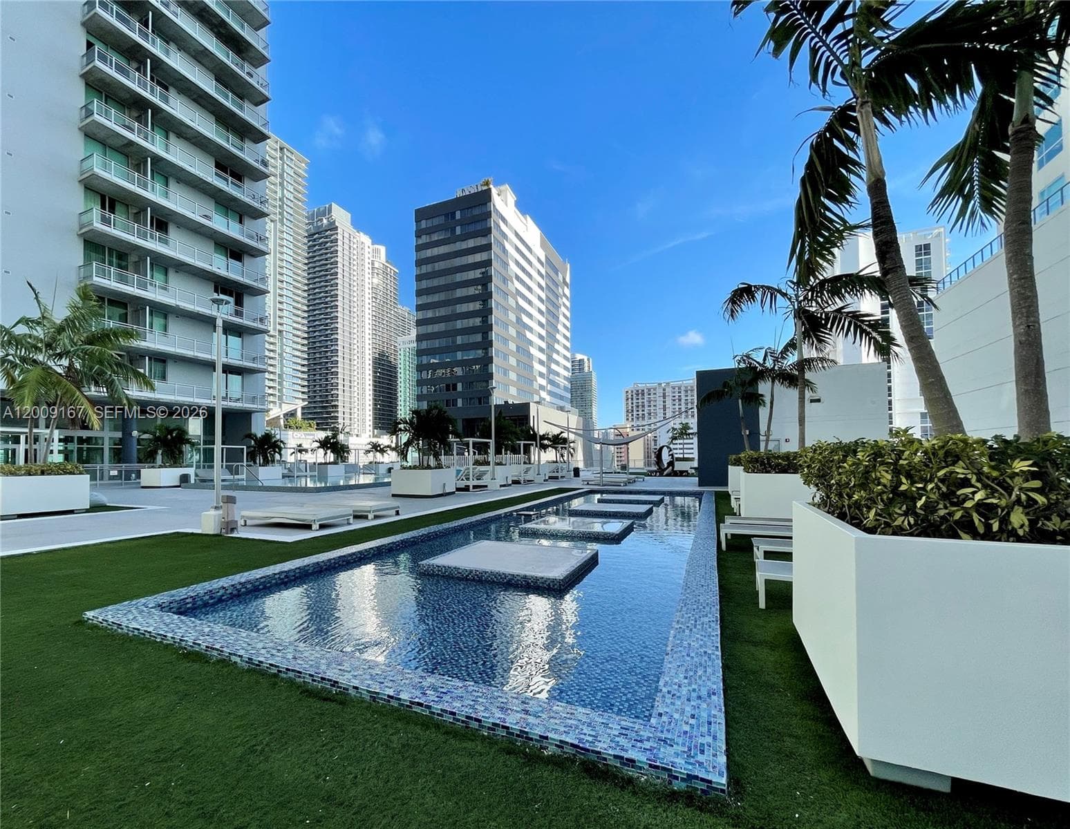 NEO VERTIKA CONDO · #3115 in Miami - Photo 41