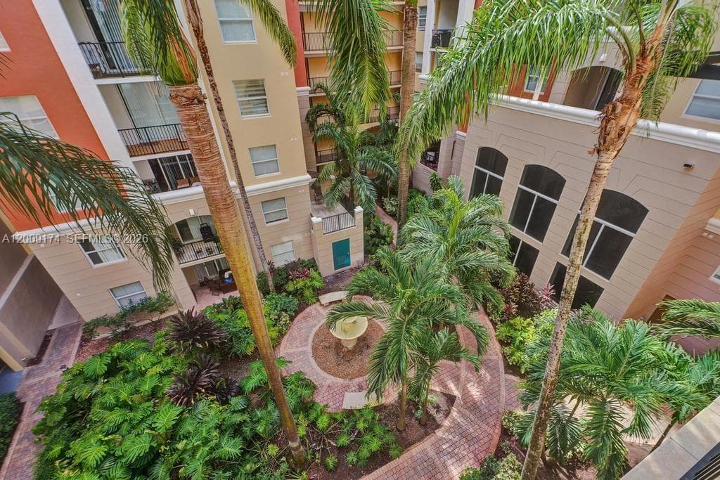 Porto Bellagio · #1511 in Sunny Isles Beach - Photo 31
