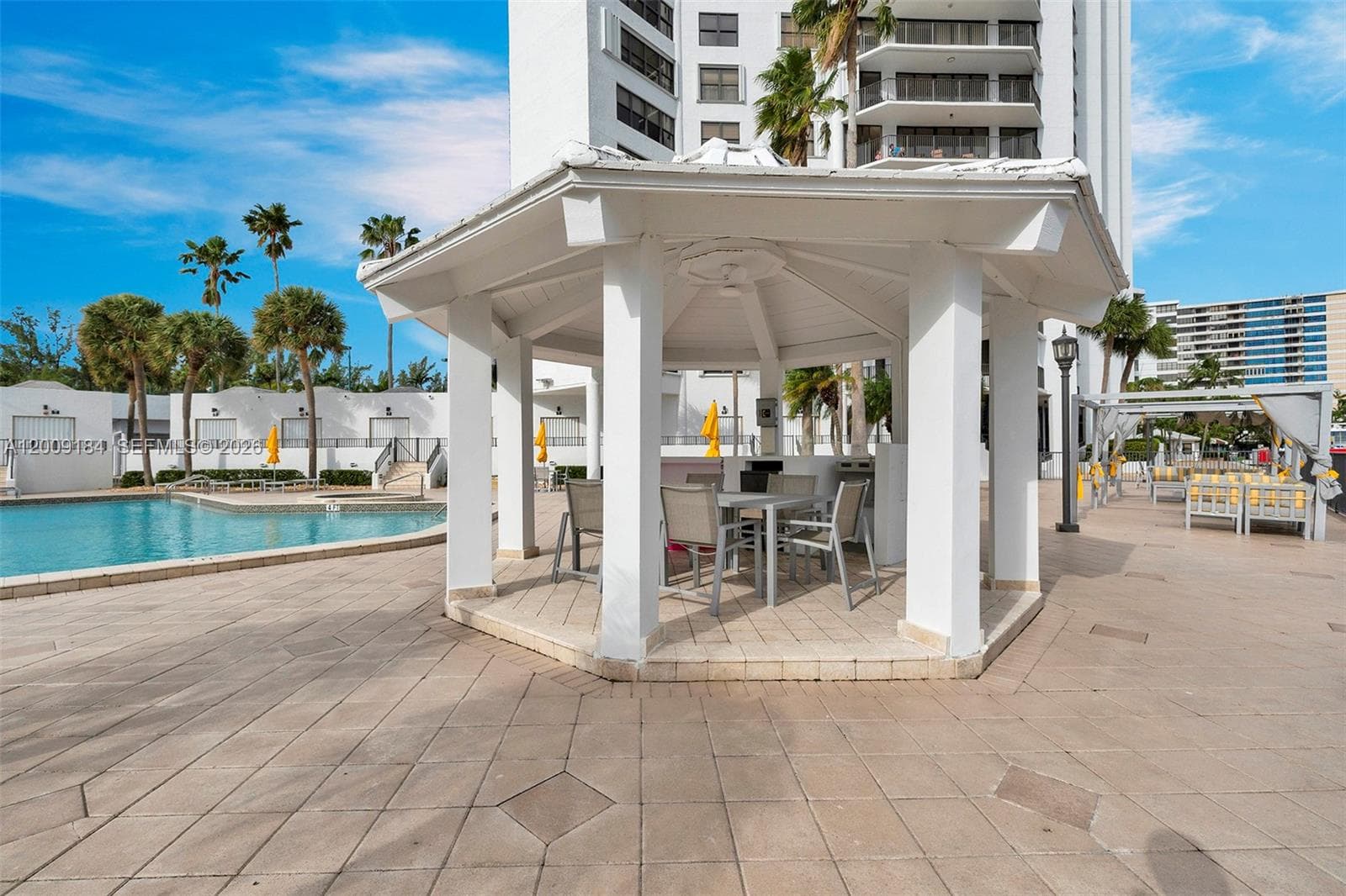 Anchor Bay Club · #305 in Hallandale Beach - Photo 17