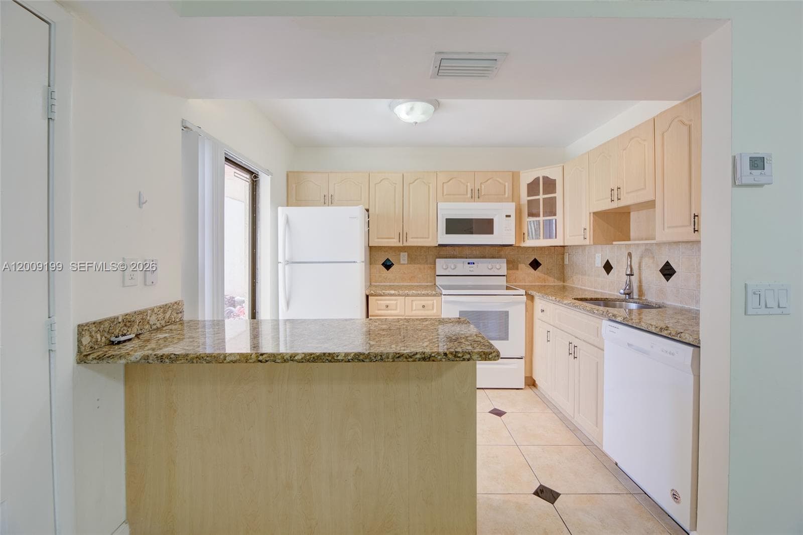 QUATRAINE CONDO IV · #3 in Miami - Photo 5