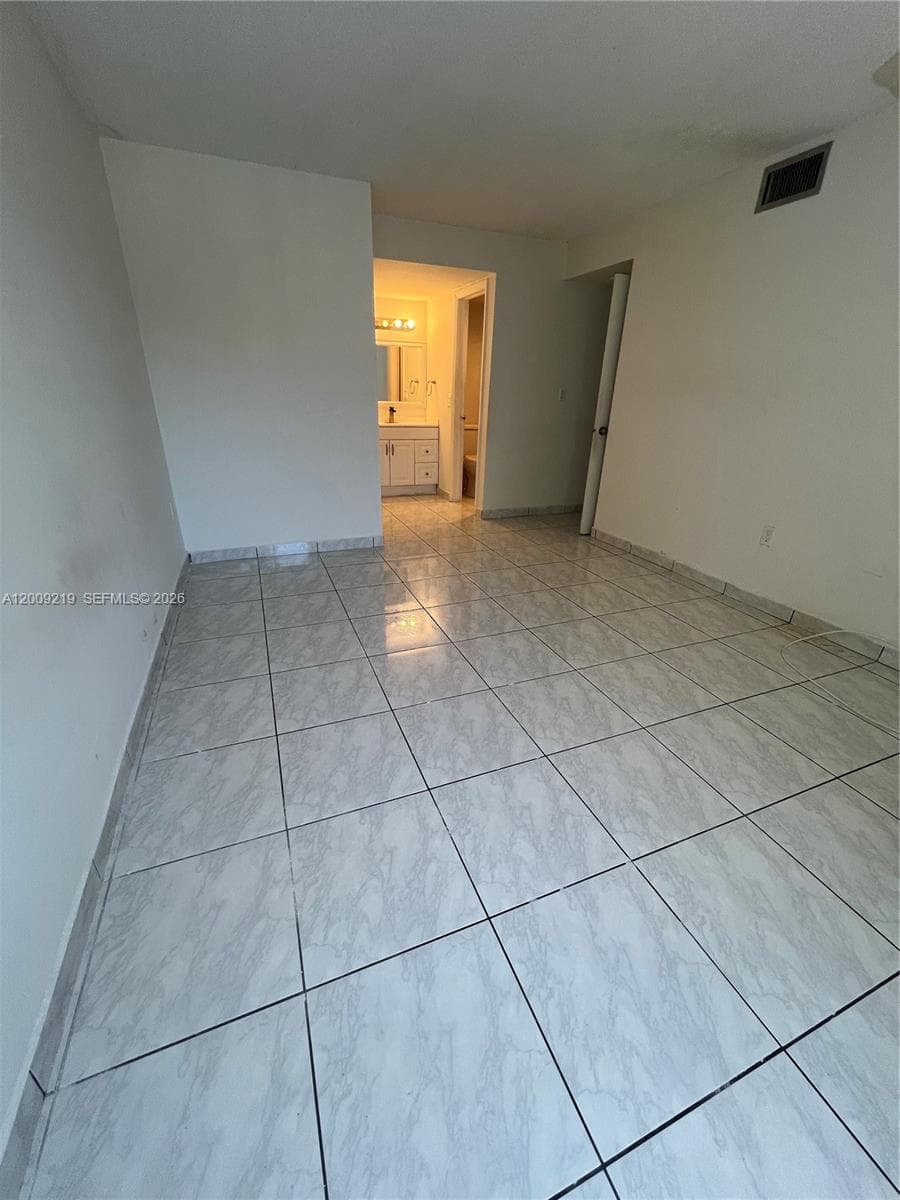 CARIBBEAN BREEZE CONDO · #254 in Sunny Isles Beach - Photo 16